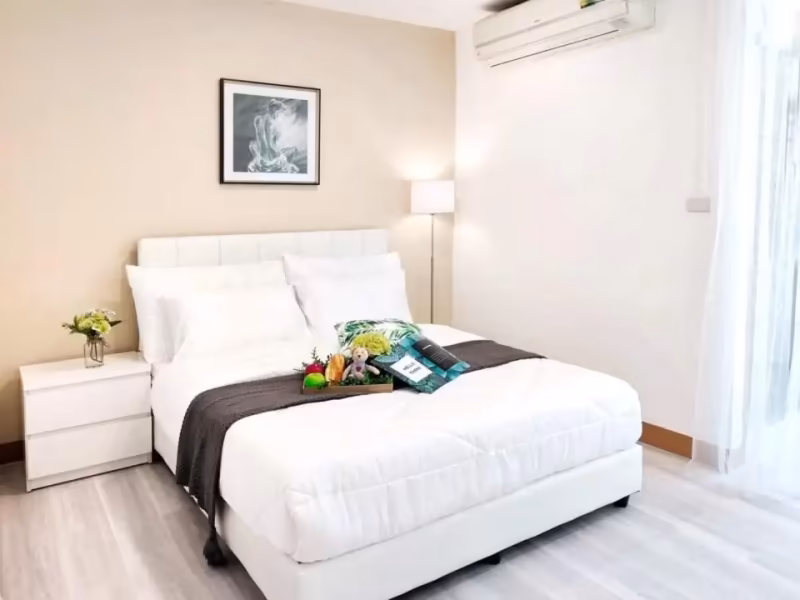 SR Land Condo - Image 4
