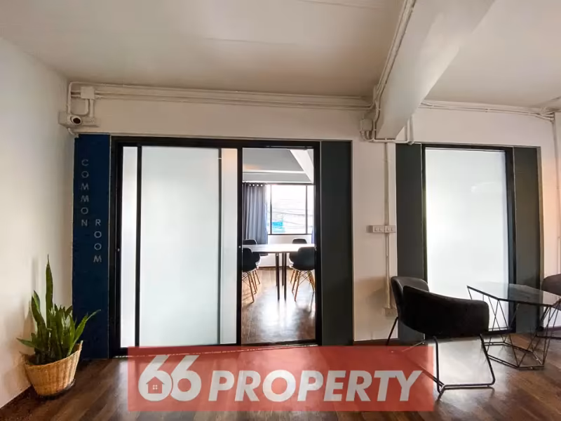 P.work co office space - Image 5