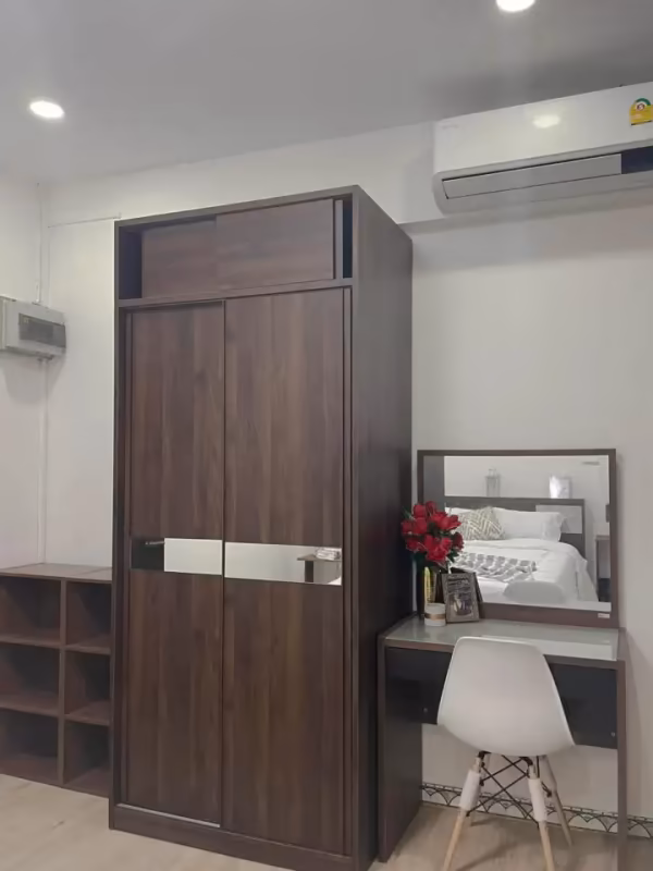 PP Condo - Image 11