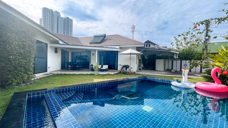 3 Bedroom House For Sale in Wat Ket, Mueang Chiang Mai, Chiang Mai - Image 24