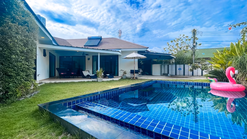 3 Bedroom House For Sale in Wat Ket, Mueang Chiang Mai, Chiang Mai - Image 1