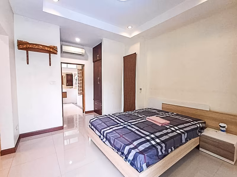 properties%2F2603%2Fimages%2Fpool-villa-for-salerent-in-nong-chom-san-sai-3-low-res.avif