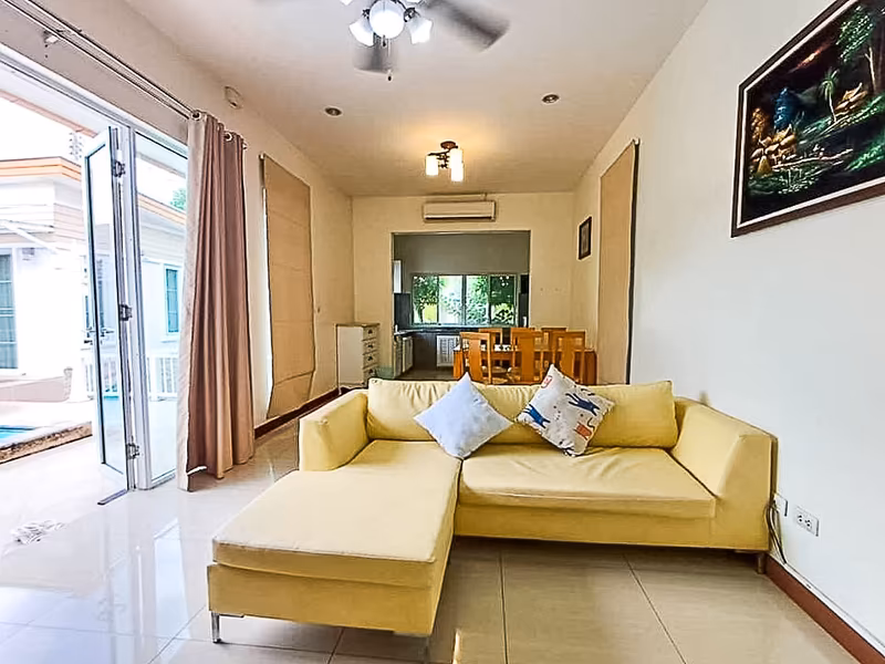 properties%2F2603%2Fimages%2Fpool-villa-for-salerent-in-nong-chom-san-sai-6-low-res.avif