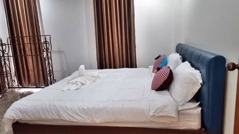 3 Bedroom House For Sale in Pa Daet, Mueang Chiang Mai, Chiang Mai - Image 3