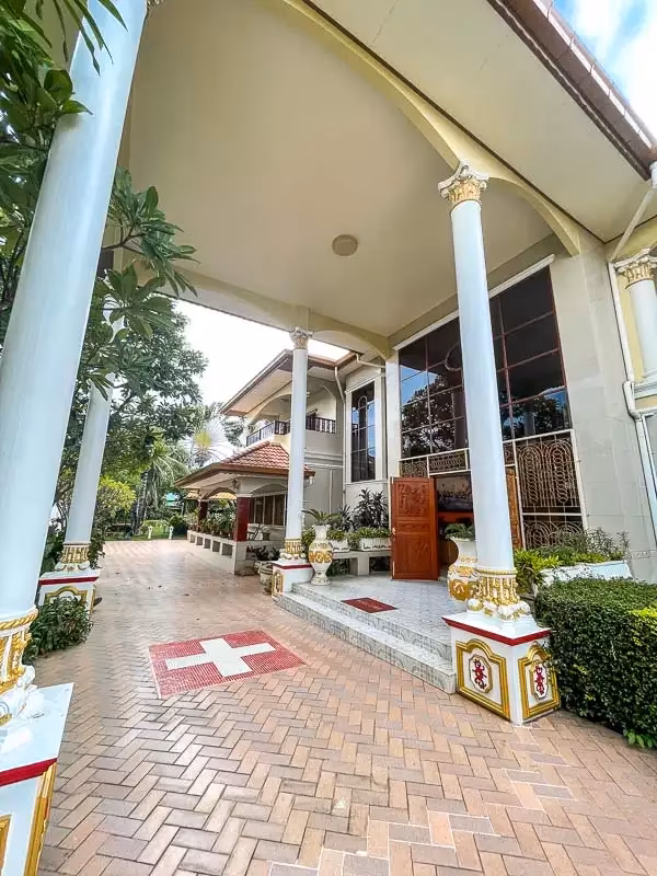 5 Bedroom House For Sale in Nong Chom, San Sai, Chiang Mai - Image 4