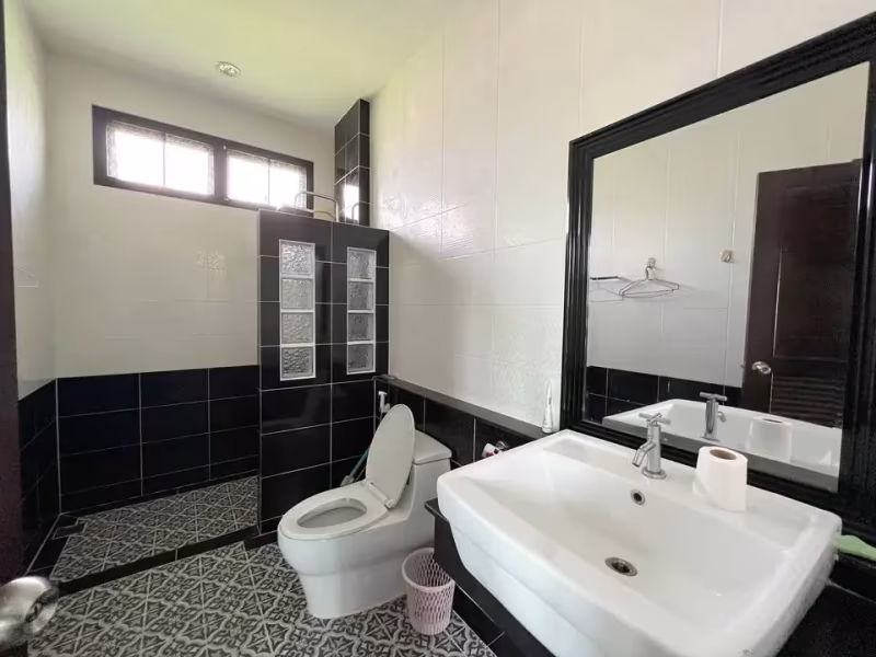 3 Bedroom House For Sale in San Phak Wan, Hang Dong, Chiang Mai - Image 10