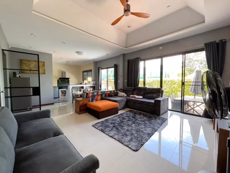 3 Bedroom House For Sale in San Phak Wan, Hang Dong, Chiang Mai - Image 4
