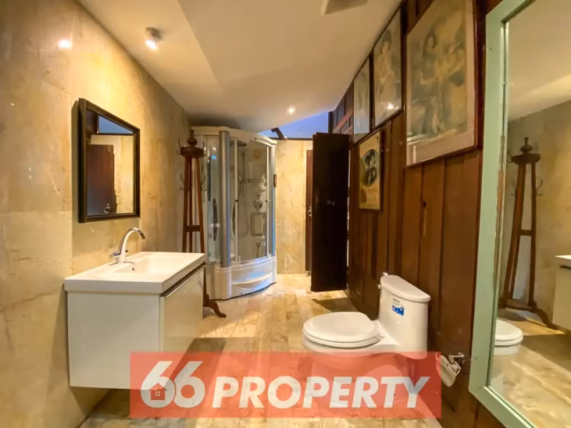 5 Bedroom House For Rent in Pa Daet, Mueang Chiang Mai, Chiang Mai - Image 31
