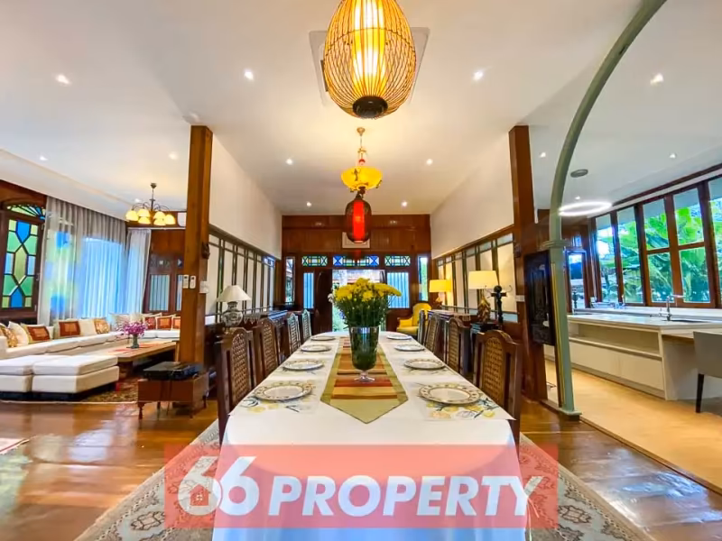 5 Bedroom House For Rent in Pa Daet, Mueang Chiang Mai, Chiang Mai - Image 3
