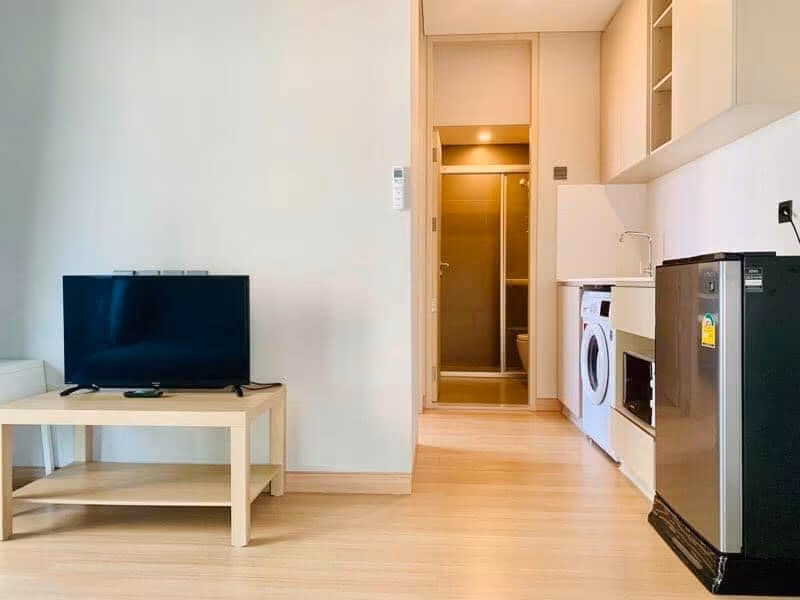 Lumpini Suite Phetchaburi-Makkasan - Image 2