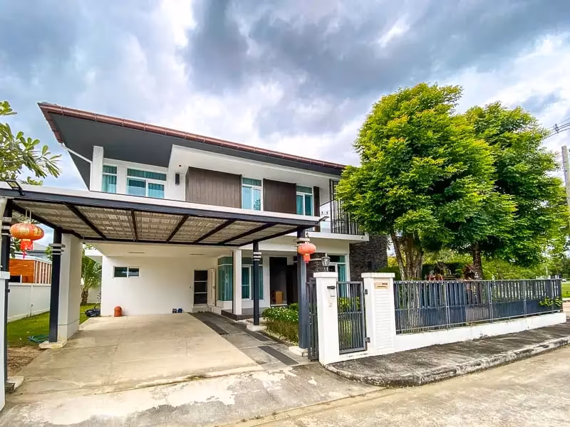 4 Bedroom House For Sale in Mae Hia, Mueang Chiang Mai, Chiang Mai - Image 1