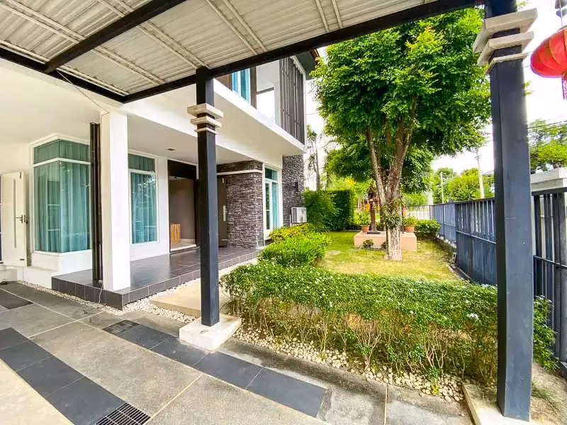 4 Bedroom House For Sale in Mae Hia, Mueang Chiang Mai, Chiang Mai - Image 9