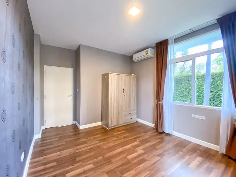 4 Bedroom House For Sale in Mae Hia, Mueang Chiang Mai, Chiang Mai - Image 10