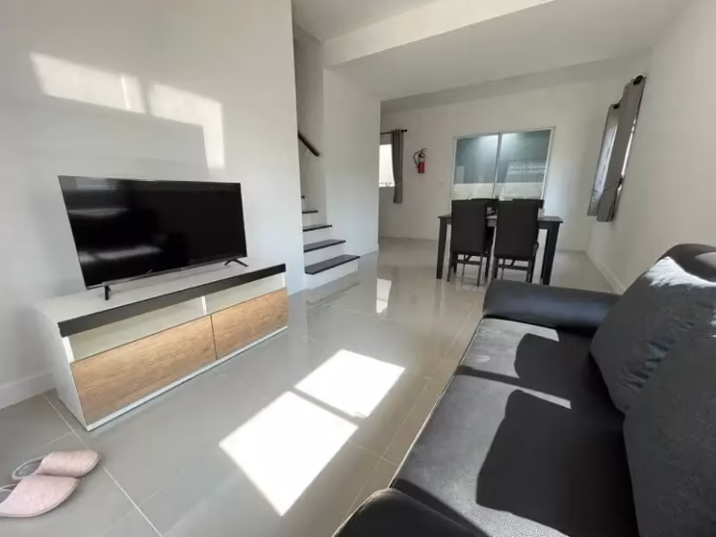 3 Bedroom Townhouse For Rent in Nong Han, San Sai, Chiang Mai - Image 3