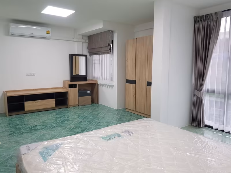 3 Bedroom House For Rent in Phraeksa, Mueang Samut Prakan, Samut Prakan - Image 13