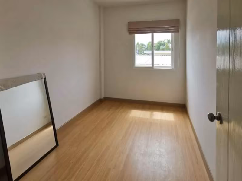3 Bedroom Townhouse For Rent in San Phisuea, Mueang Chiang Mai, Chiang Mai - Image 5