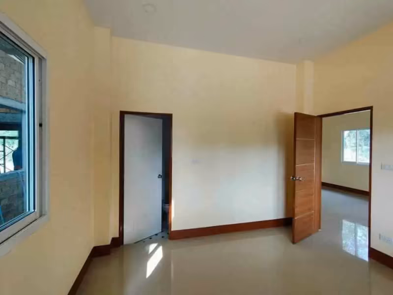 2 卧室 独立房屋 出售 在 - Image 7