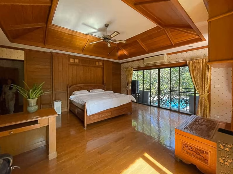 5 Bedroom House in Chang Phueak, Mueang Chiang Mai, Chiang Mai - Image 4