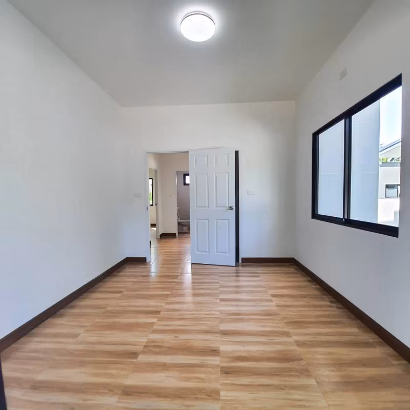 3 卧室 独立房屋 出售 在 - Image 5
