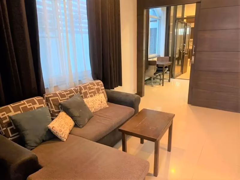 3 Bedroom Townhouse For Rent in Suthep, Mueang Chiang Mai, Chiang Mai - Image 2