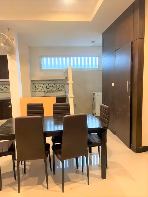3 Bedroom Townhouse For Rent in Suthep, Mueang Chiang Mai, Chiang Mai - Image 5