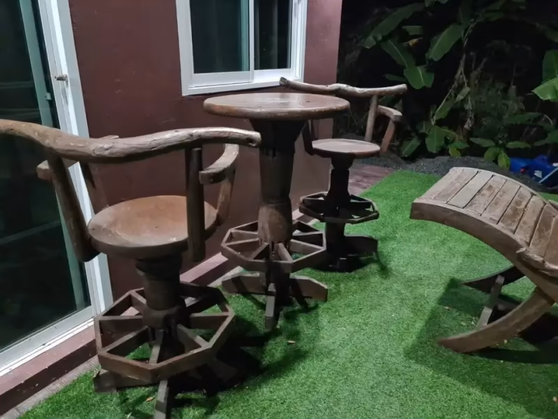 4 卧室 独立房屋 出售 在 - Image 3