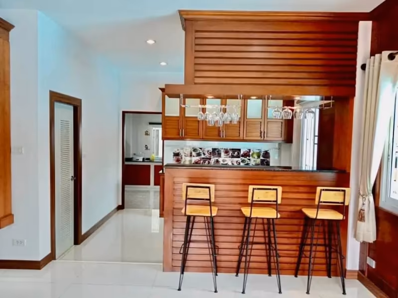 5 Bedroom House For Rent in Rim Nuea, Mae Rim, Chiang Mai - Image 2