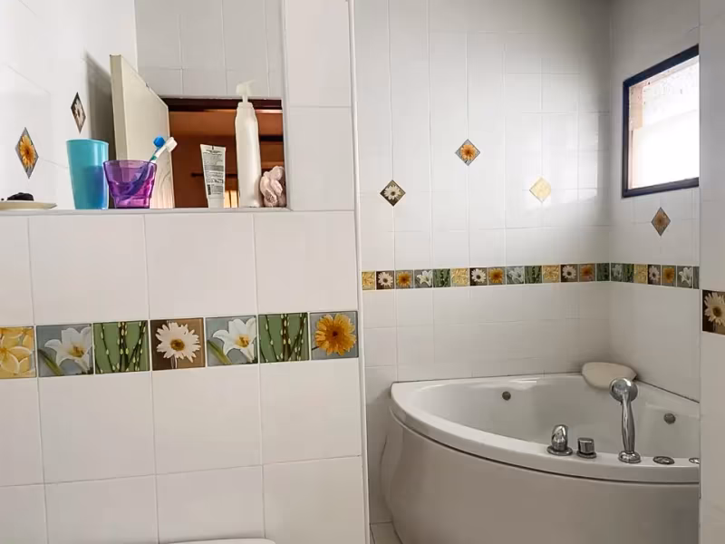 4 Bedroom House For Rent in Suthep, Mueang Chiang Mai, Chiang Mai - Image 18
