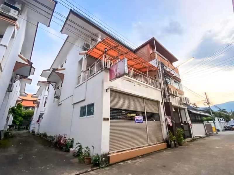 4 Bedroom House For Rent in Suthep, Mueang Chiang Mai, Chiang Mai - Image 10