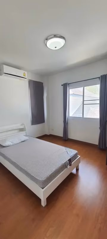 3 卧室 独立房屋 出租 在 - Image 7