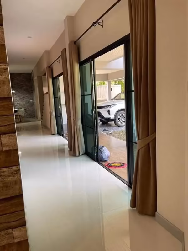 3 卧室 独立房屋 出售 在 - Image 2