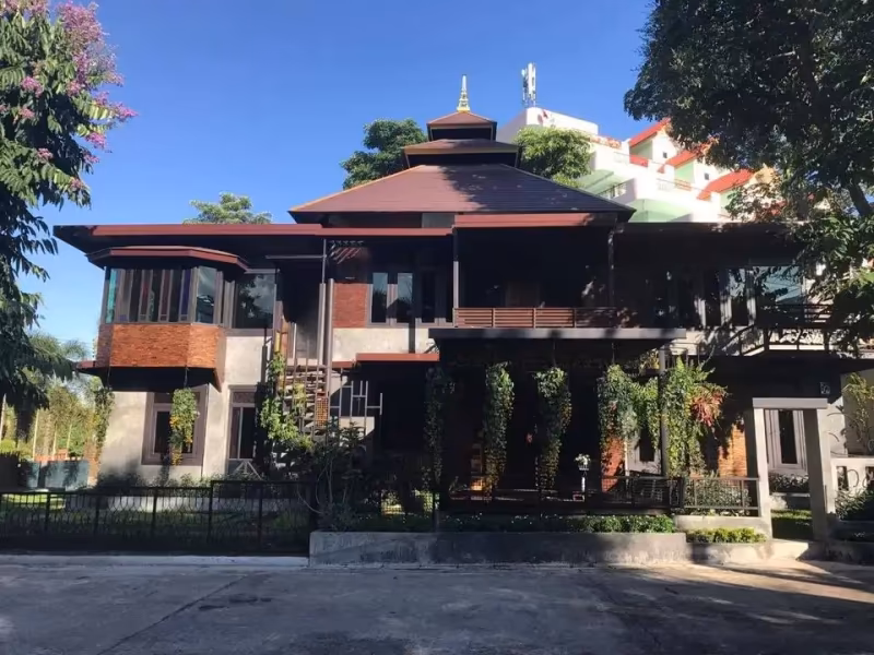 5 Bedroom House For Rent in Chang Phueak, Mueang Chiang Mai, Chiang Mai - Image 1