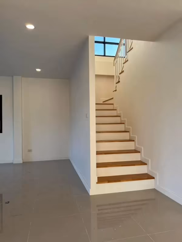 3 卧室 独立房屋 出售 在 - Image 6