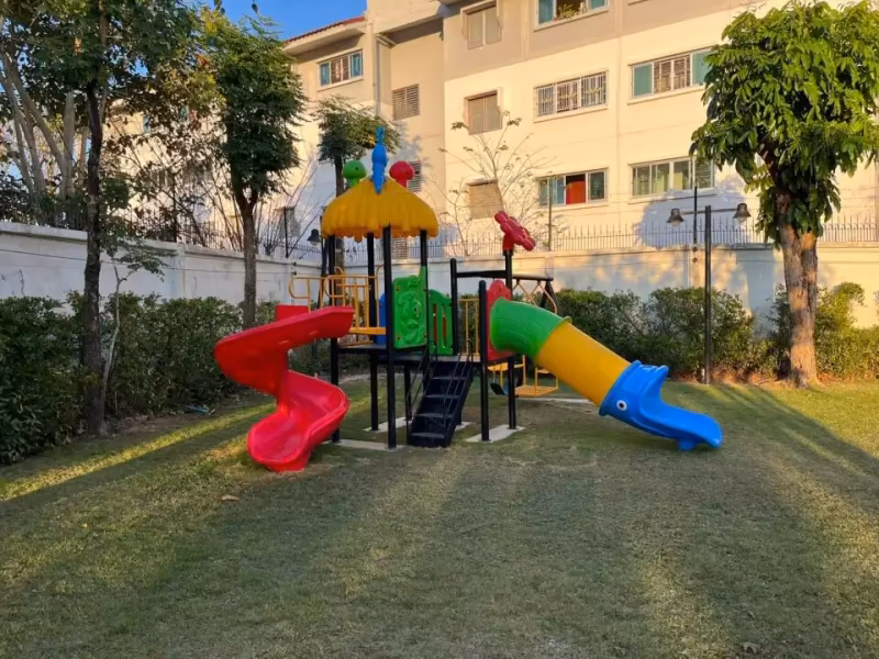 3 卧室 独立房屋 出租 在 - Image 16