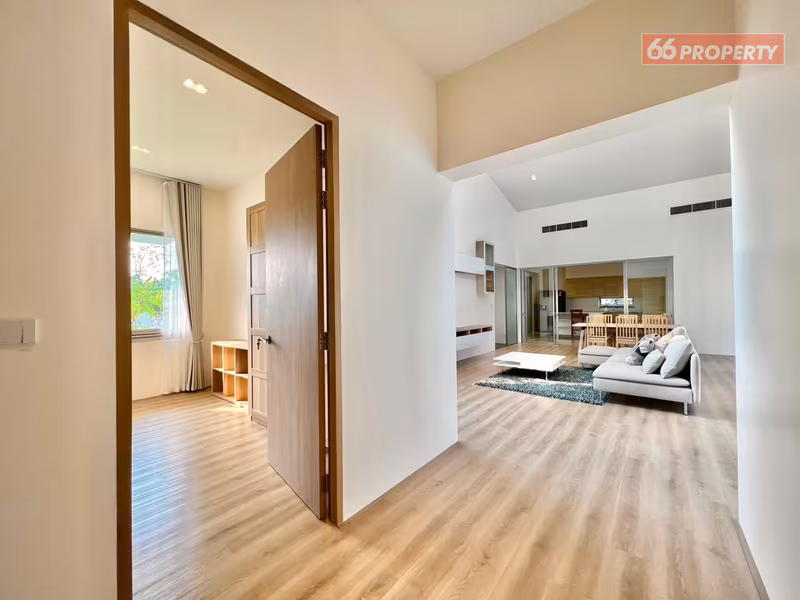 properties%2F6598%2Fimages%2Fsmart-pool-villa-in-luxury-modern-style-17-low-res.avif