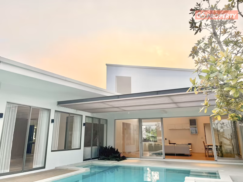 properties%2F6598%2Fimages%2Fsmart-pool-villa-in-luxury-modern-style-37-low-res.avif