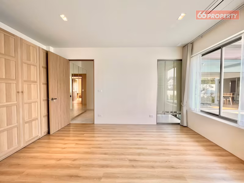 properties%2F6598%2Fimages%2Fsmart-pool-villa-in-luxury-modern-style-40-low-res.avif