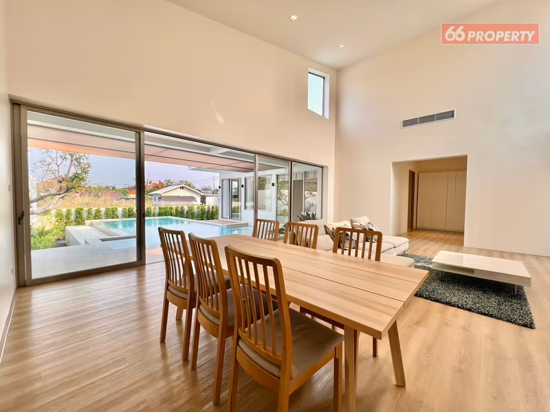 properties%2F6598%2Fimages%2Fsmart-pool-villa-in-luxury-modern-style-50-low-res.avif
