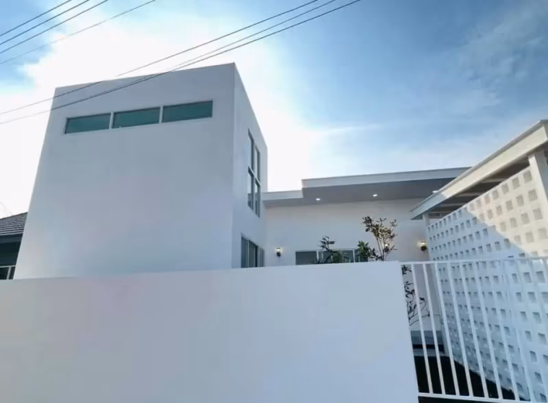 3 Bedroom House For Sale in Hang Dong, Hang Dong, Chiang Mai - Image 1