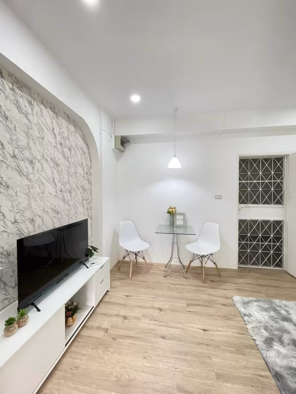 PP Condo - Image 6