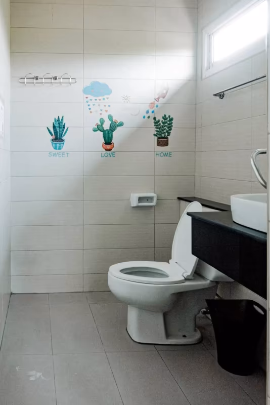 4 卧室 独立房屋 出租 在 - Image 4