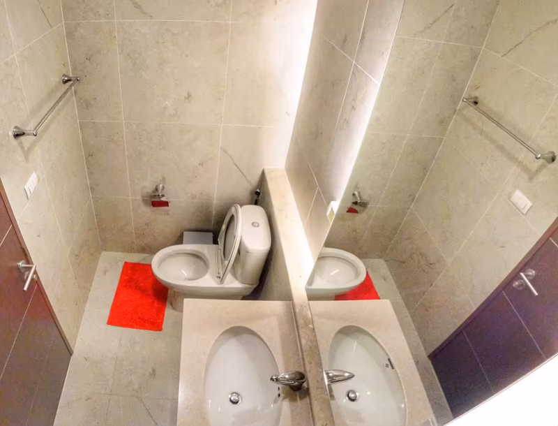 Astra Condo - Image 5