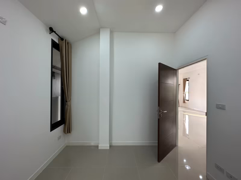 3 Bedroom House For Sale in San Sai Luang, San Sai, Chiang Mai - Image 10