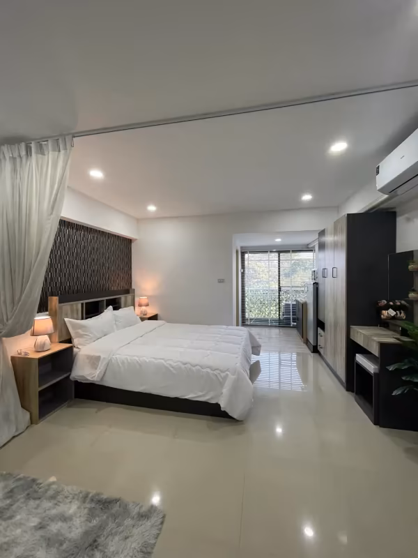 PP Condo - Image 9
