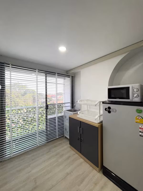 PP Condo - Image 11
