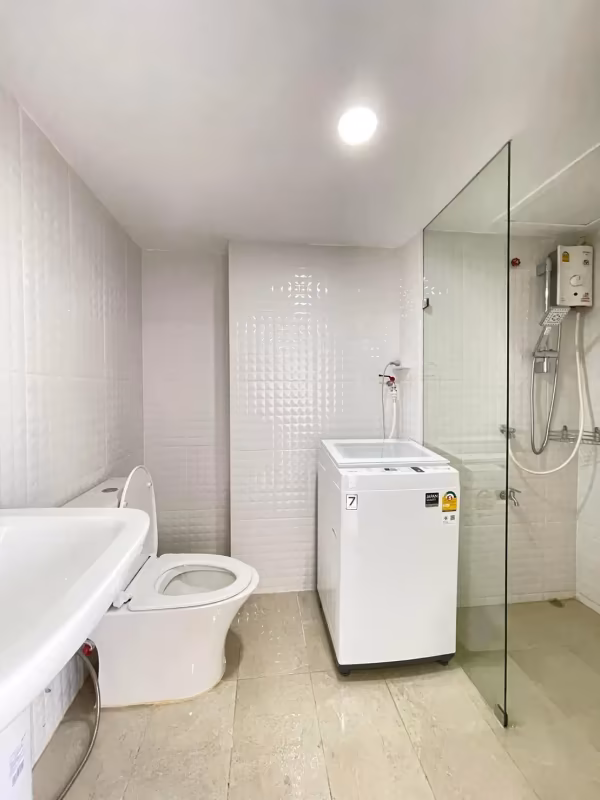 PP Condo - Image 16