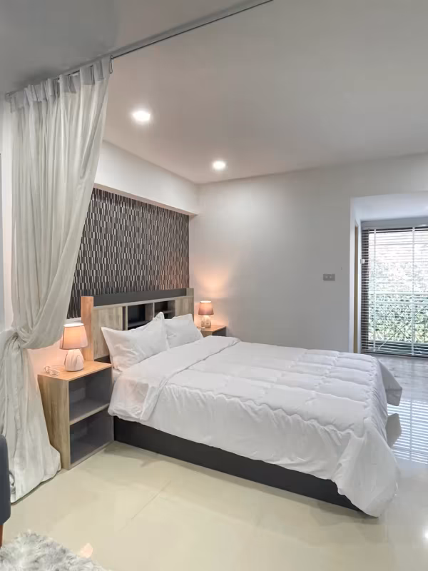 PP Condo - Image 3