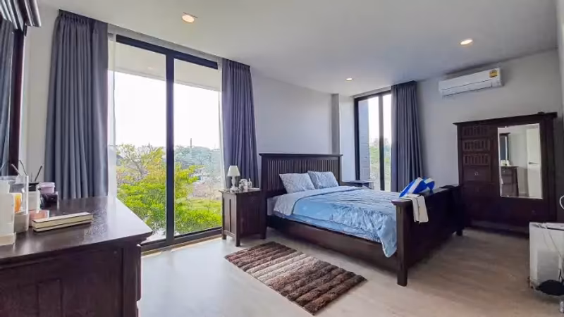 5 Bedroom House For Sale in Ban Waen, Hang Dong, Chiang Mai - Image 4