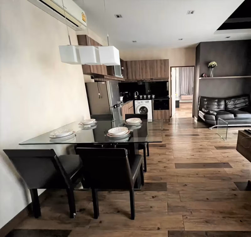 properties%2F7545%2Fimages%2F2-bedroom-condo-3-low-res.avif
