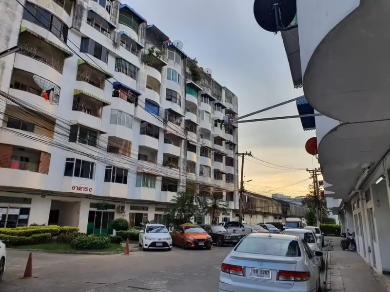Studio Condo For Sale in Pa Tan, Mueang Chiang Mai, Chiang Mai - Image 4